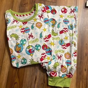 Dr. Seuss grinch jogger set pajamas